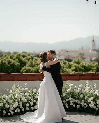 Emily and Keaton kissing